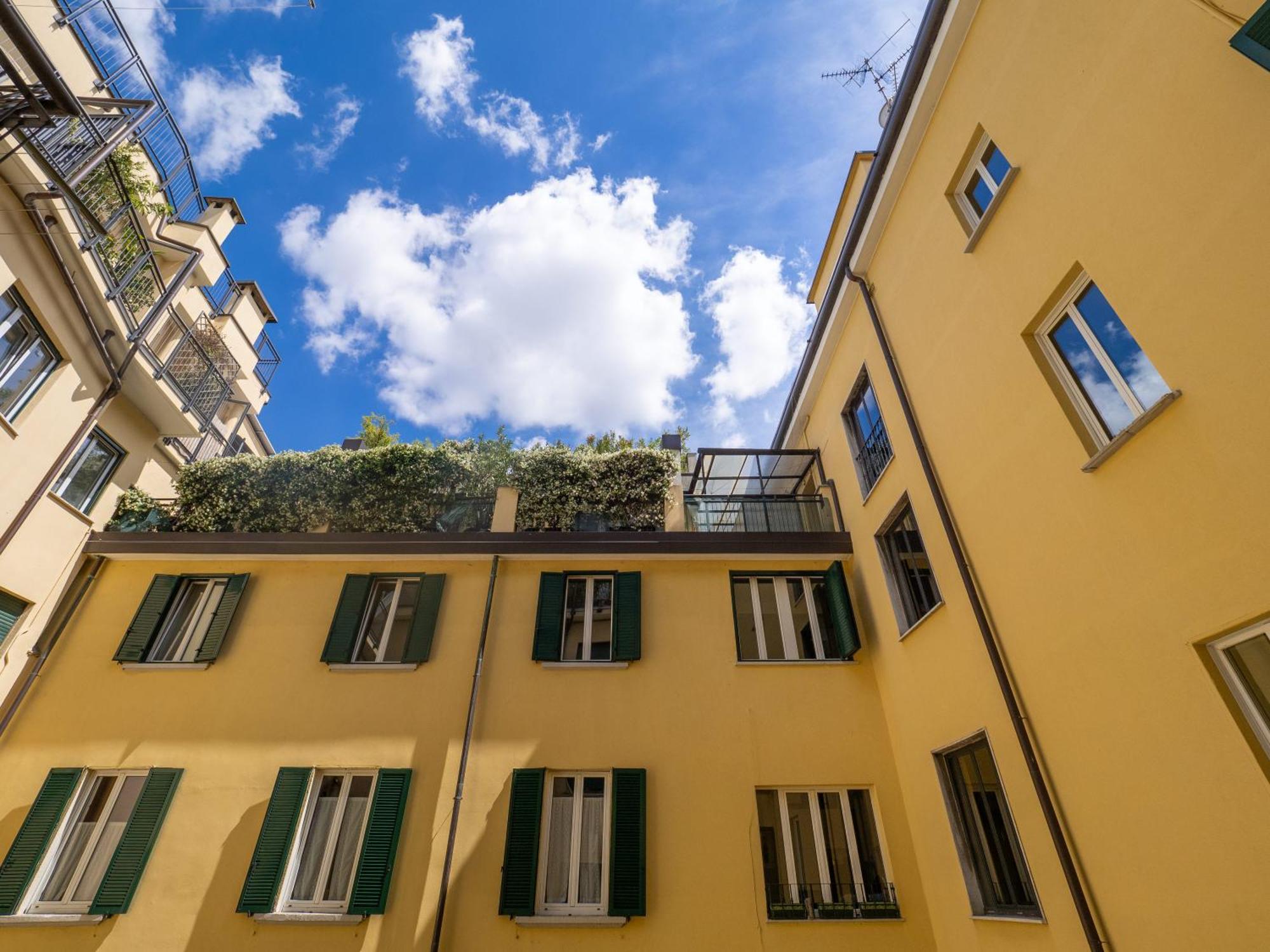 Appartamento Da Enzo Milano Centro Экстерьер фото